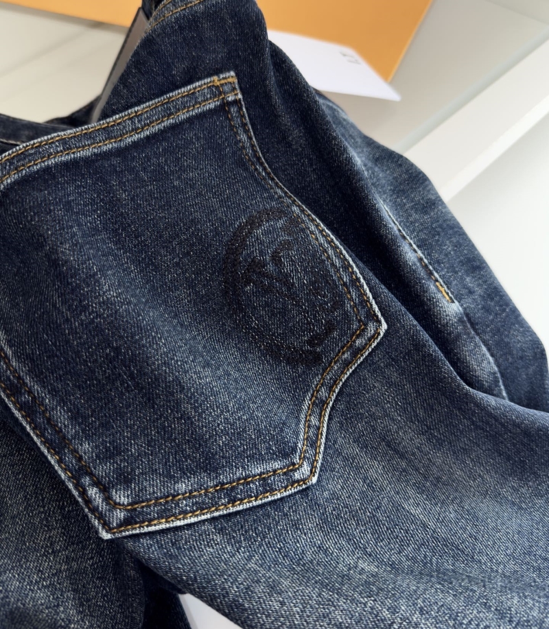 l0vis Vvtt0n jeans